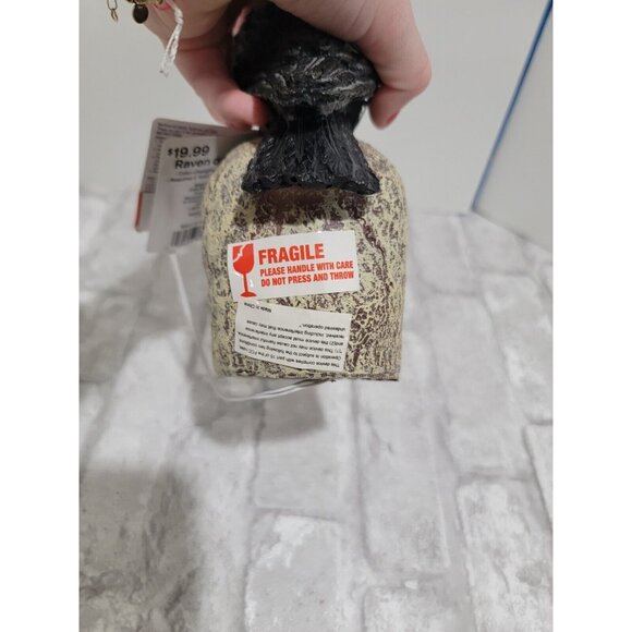 Raven on Skull LED Illuminated Eyes 9" Tall Spooky Village New Home Decor - Picture 11 of 12